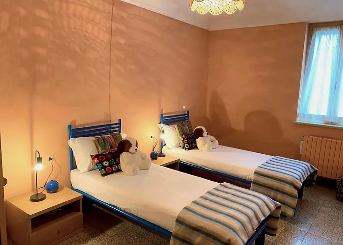 Casa Indipendente Con Terrazza, Monferrato Serralunga di Crea