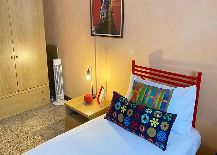 Casa Indipendente Con Terrazza, Monferrato * Serralunga di Crea