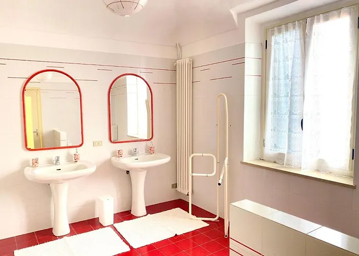 Casa Indipendente Con Terrazza, Monferrato *