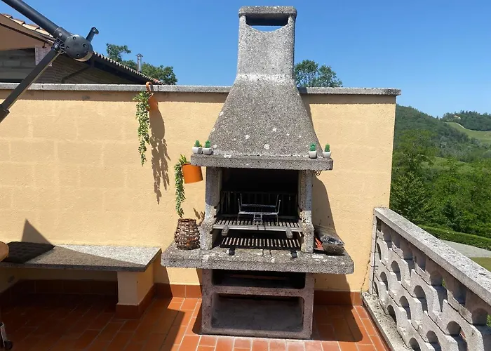 度假居 Casa Indipendente Con Terrazza, Monferrato Serralunga di Crea